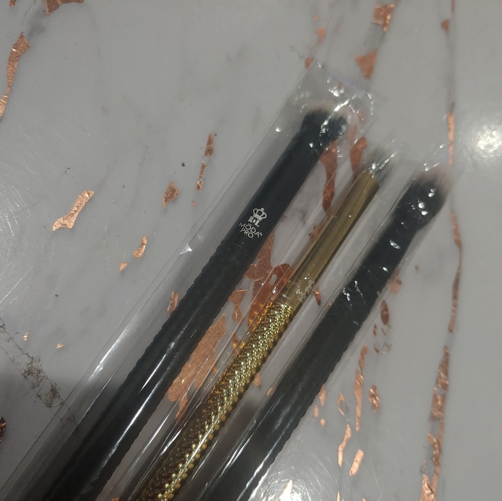 Moda pro makeup brush set - Picture 4 of 4